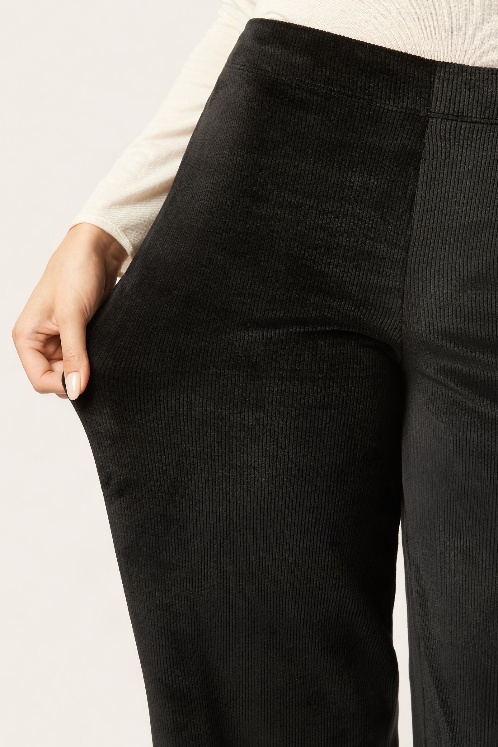 מכנסי ריב קטיפה רחבים