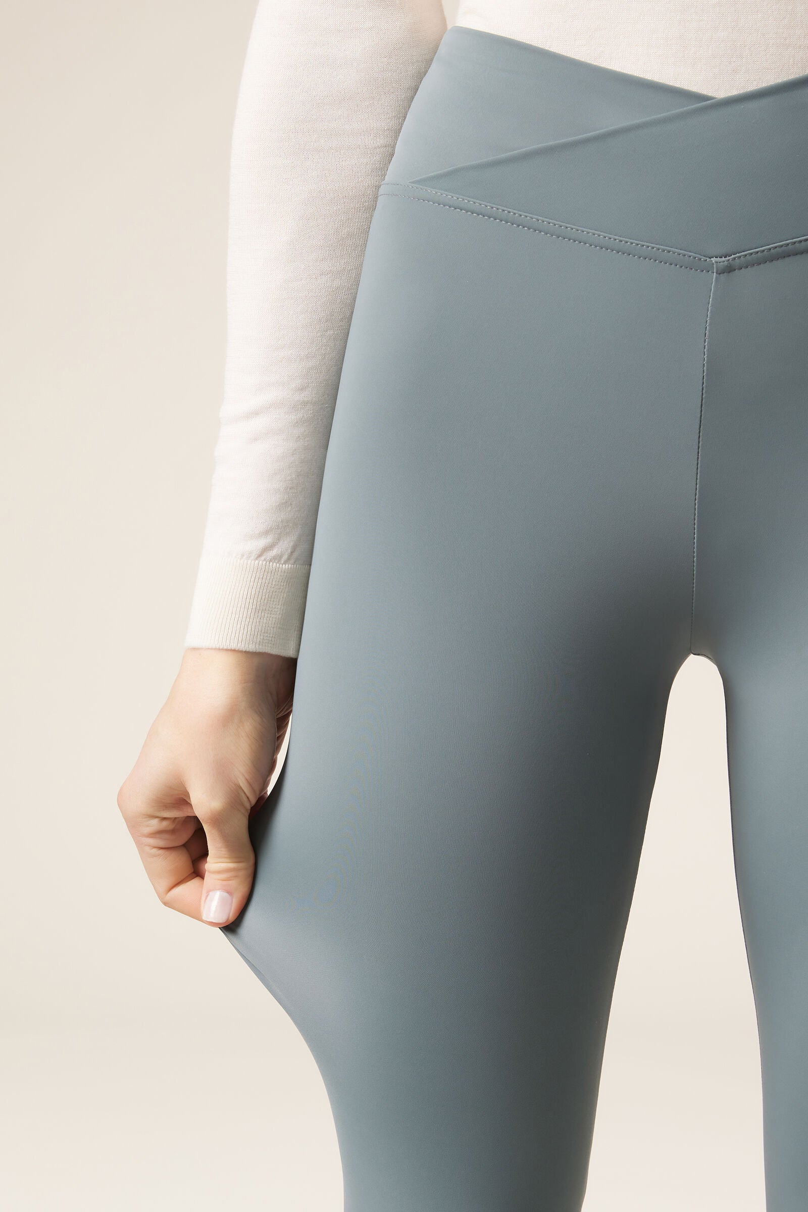 טייץ Ultra Light עם חגורת מעטפת