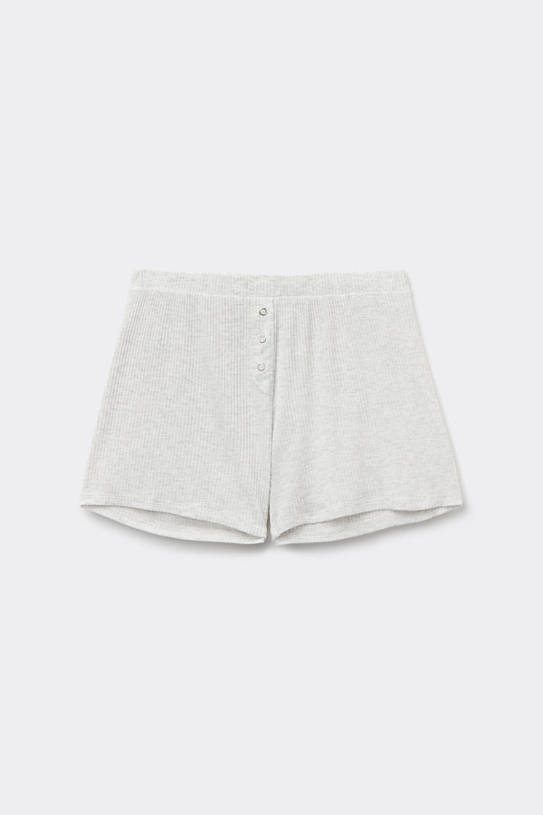 מכנסיים קצרים Chic Comfort