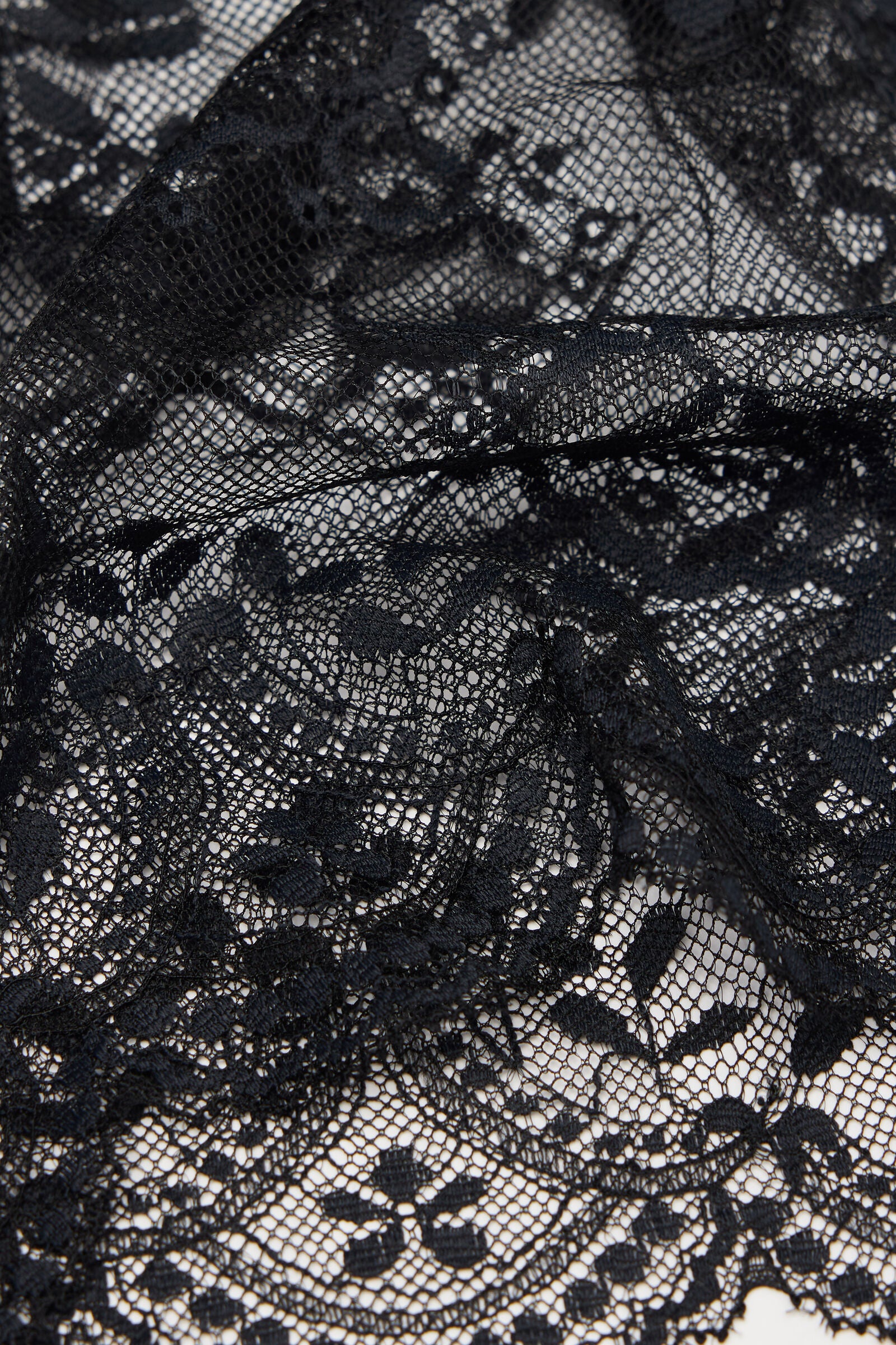 חלוק טול ותחרה La Vie en Rose