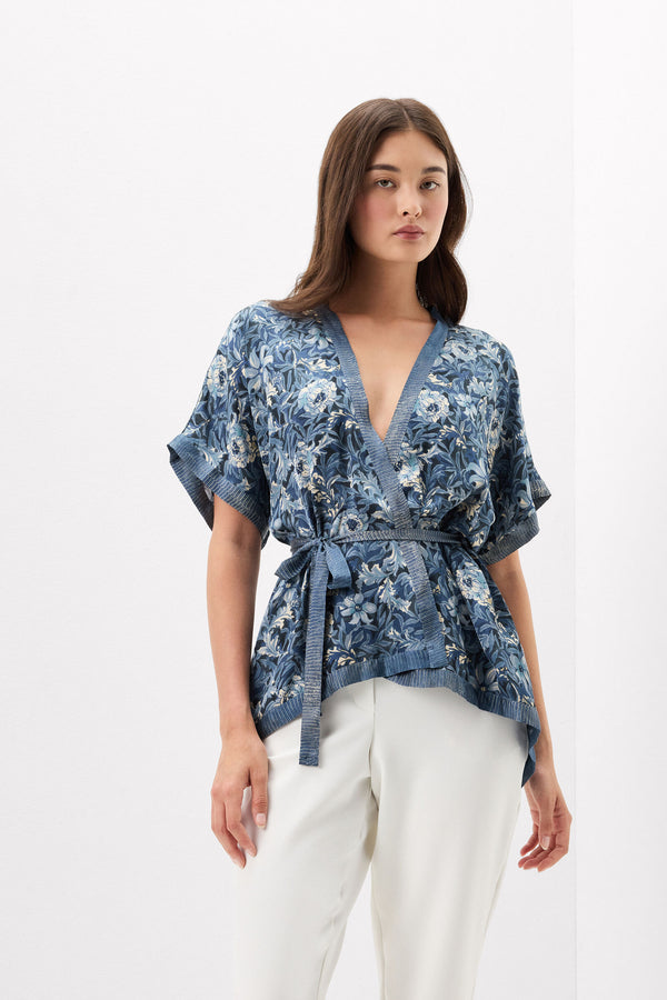 קימונו סטן ויסקוזה Fanciful Flowers Printed