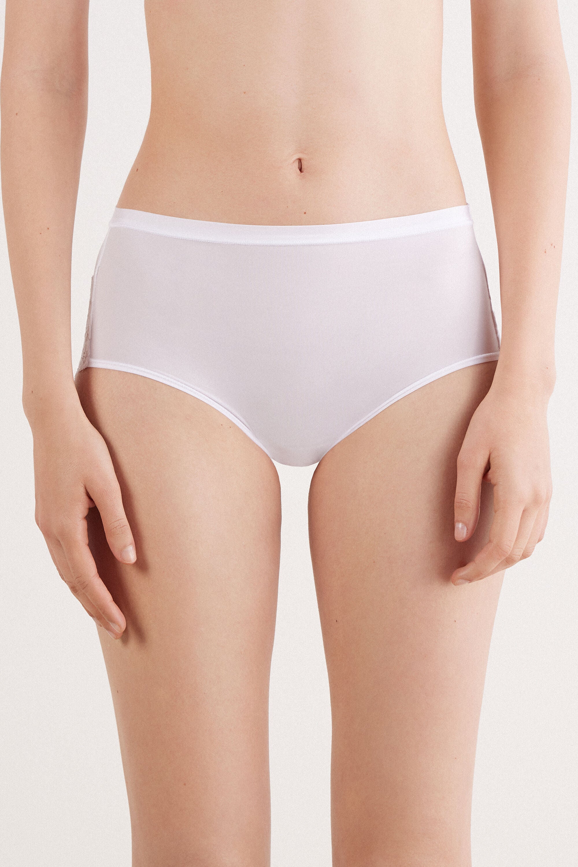 תחתונים מיקרופייבר תחרה High-Waisted
